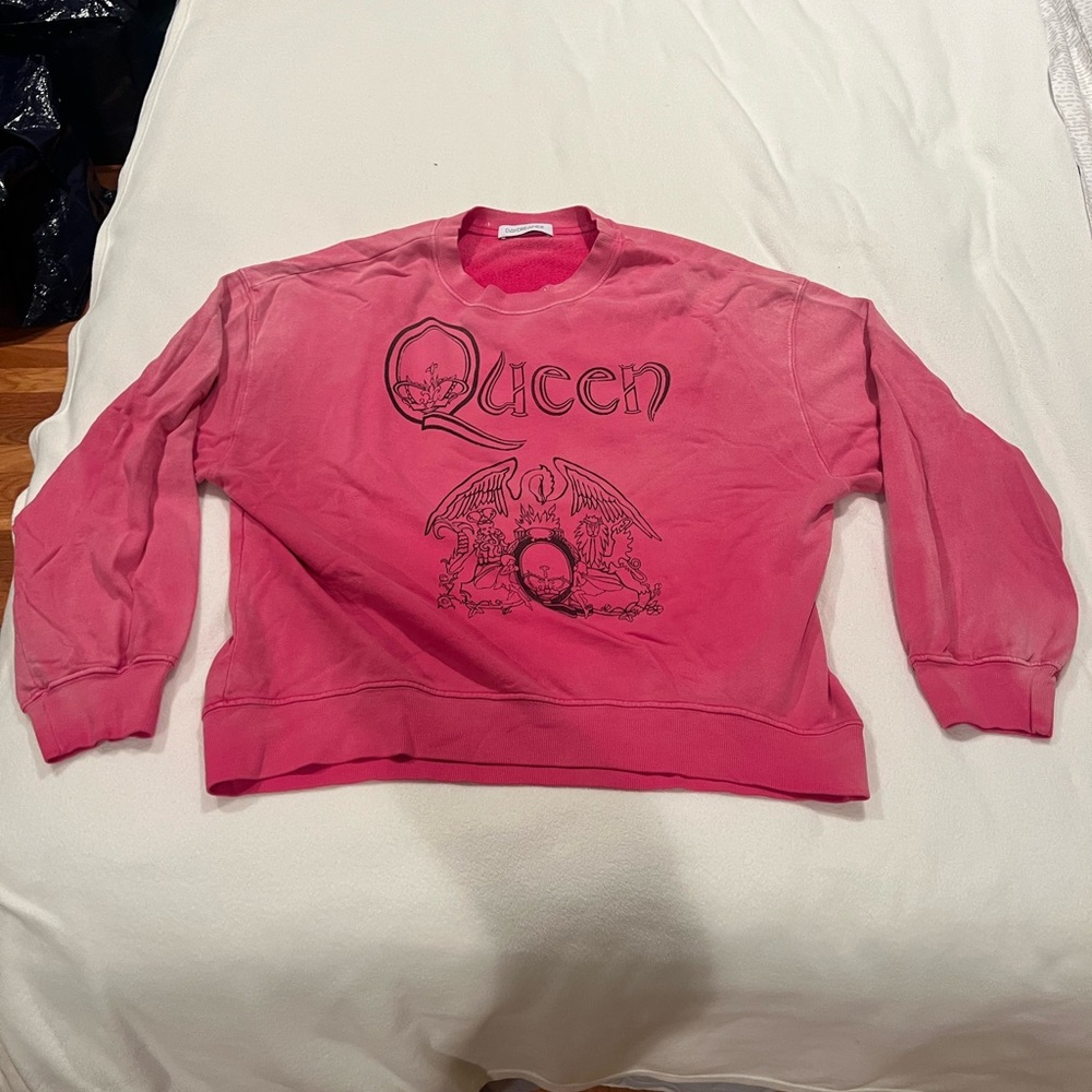Daydreamer Vibrant Pink Sweatshirt